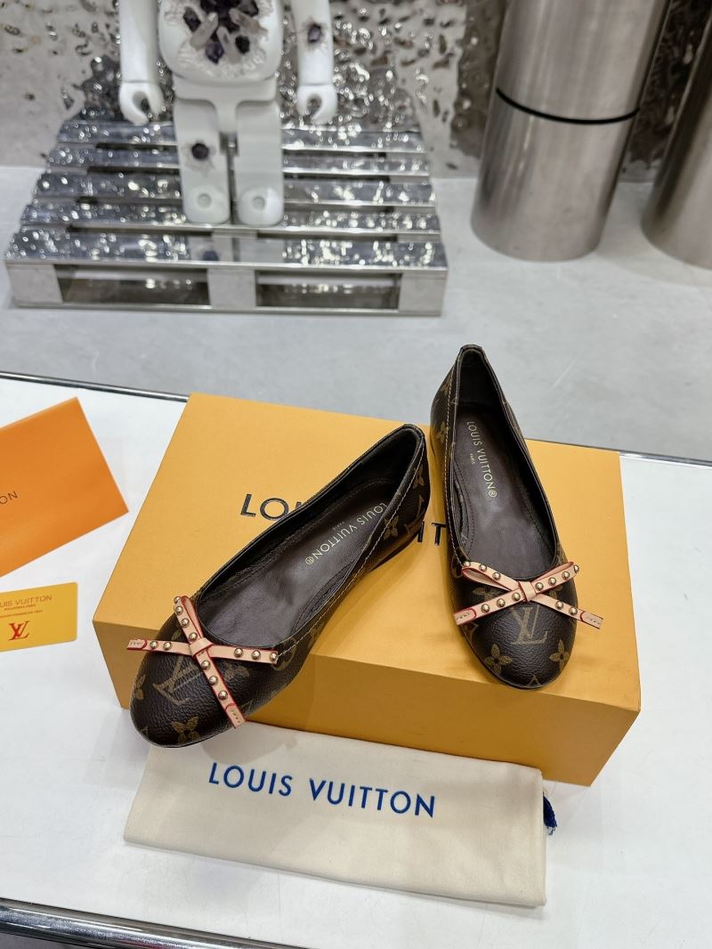 Louis Vuitton Flat Shoes